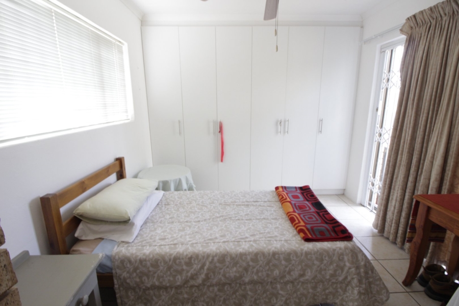 4 Bedroom Property for Sale in Wavecrest Eastern Cape